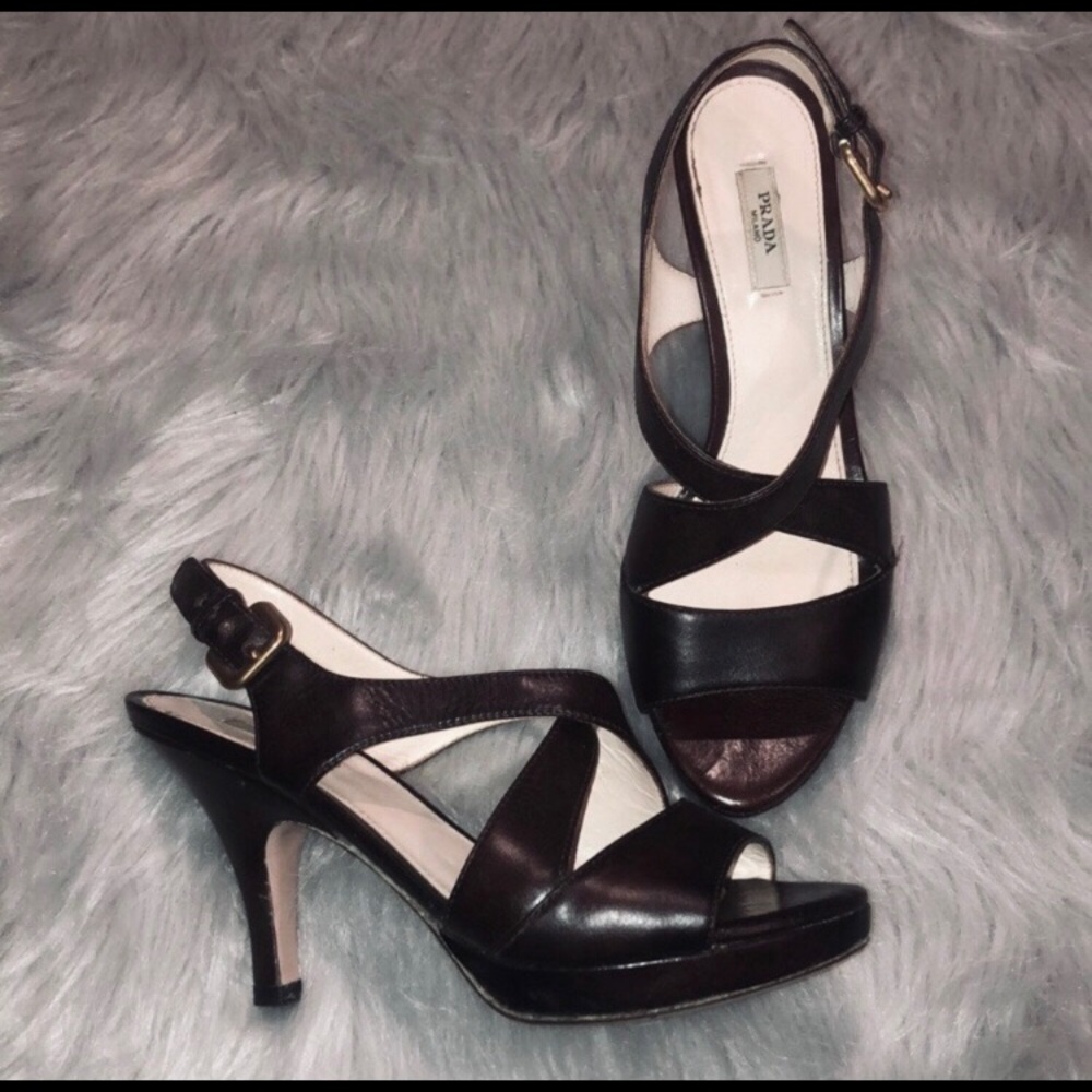 Authentic Prada shoes✨ used